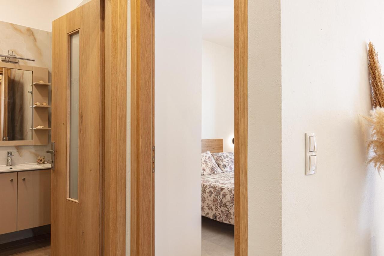 Andriani Apartment Rethymno  Bagian luar foto